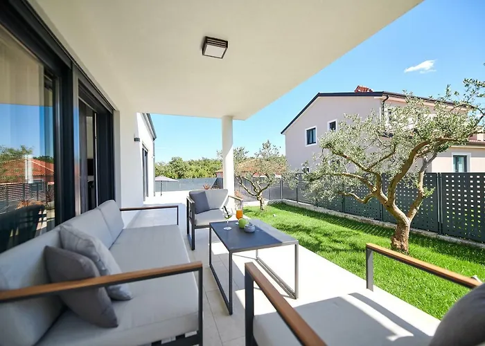 Dolcea Βίλα Kaštel