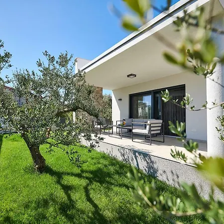 Villa Dolcea Kaštel